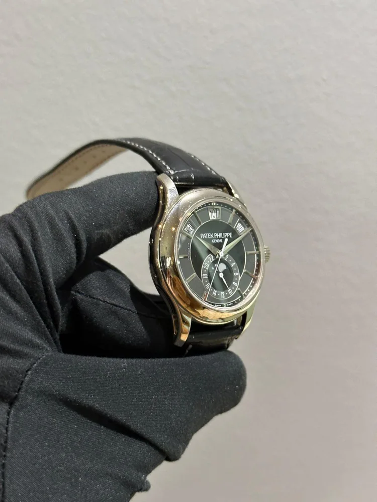 Patek Philippe Annual Calendar 5205G-010